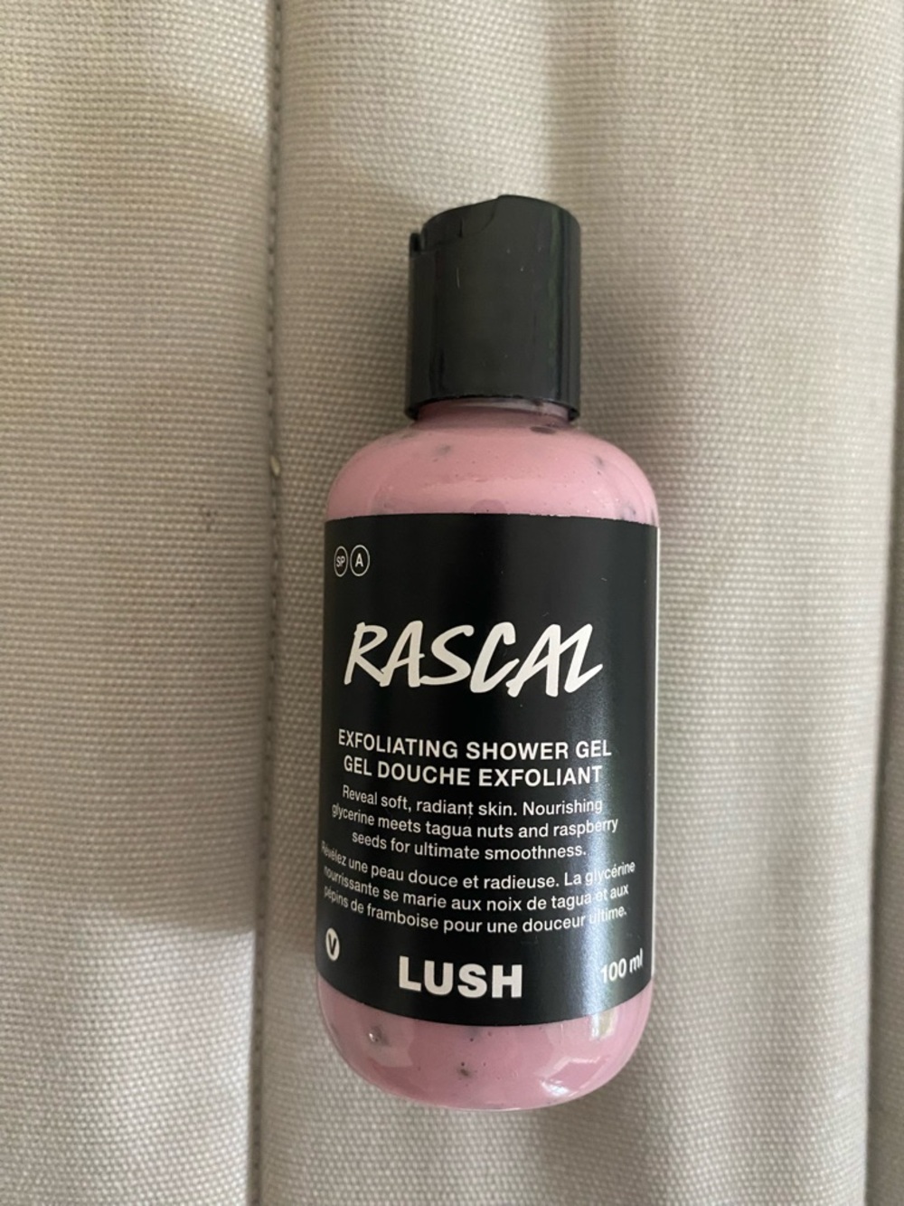 Lush Rascal Exfoliating Shower Gel
